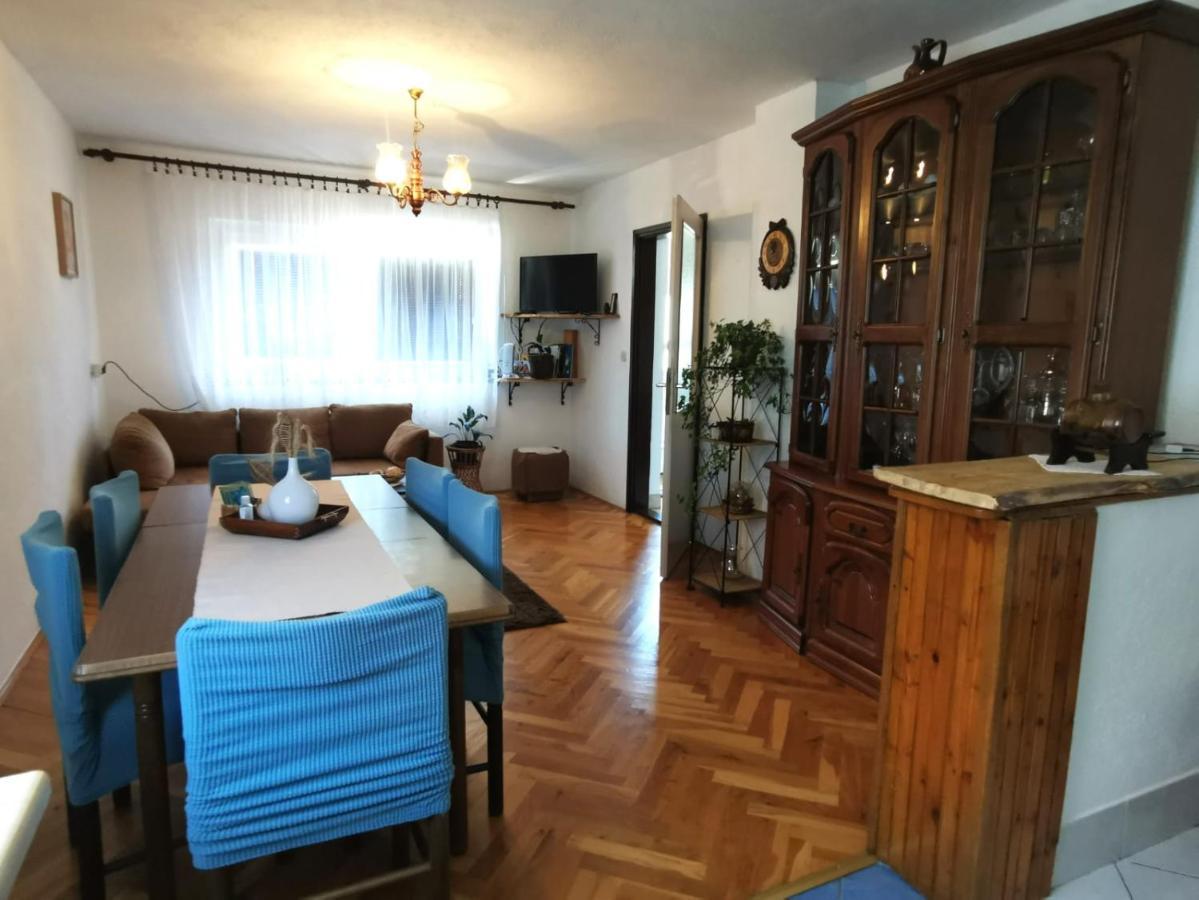 Apartman Pavelic Lovinac  Exterior foto